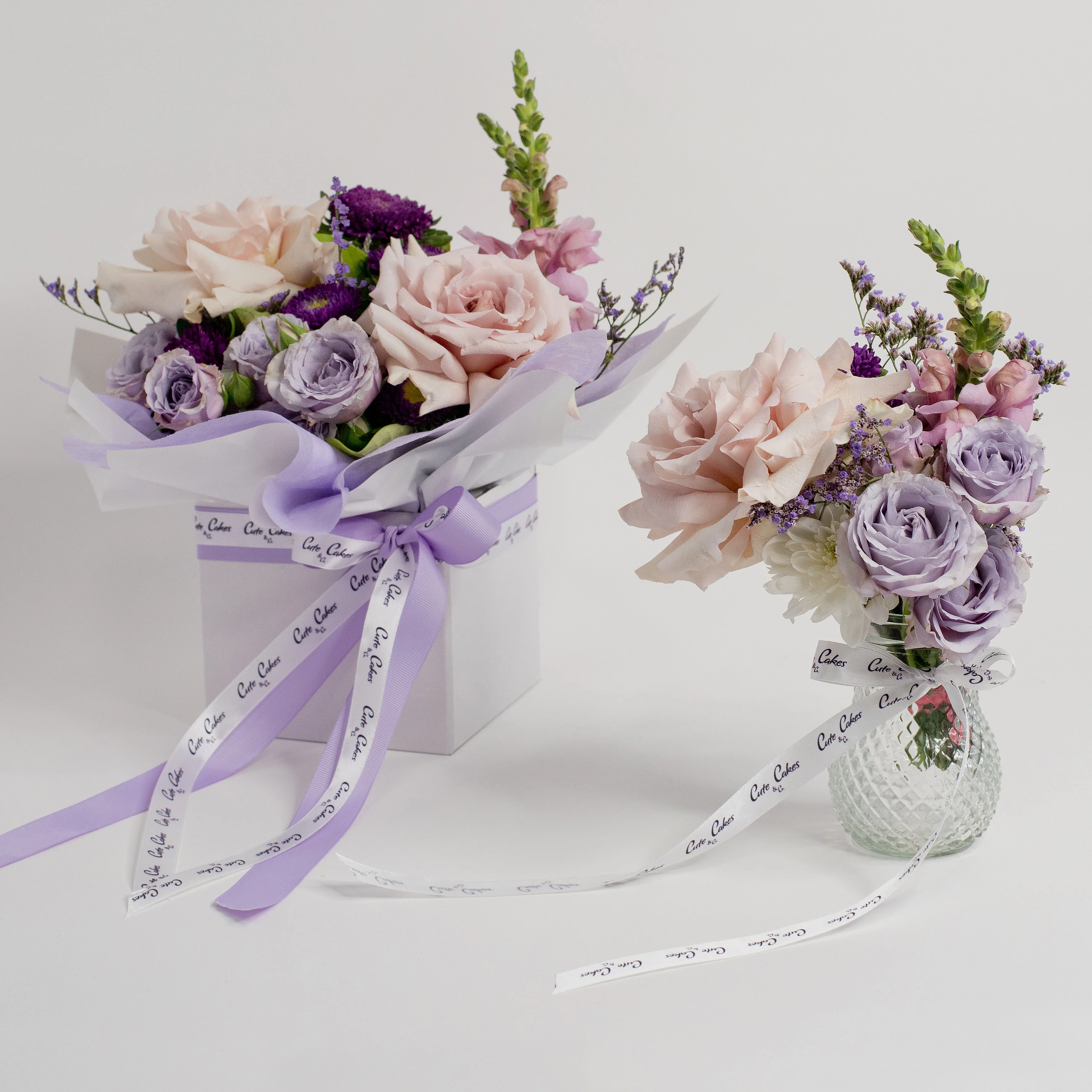 Cake Toppers, Stands & More